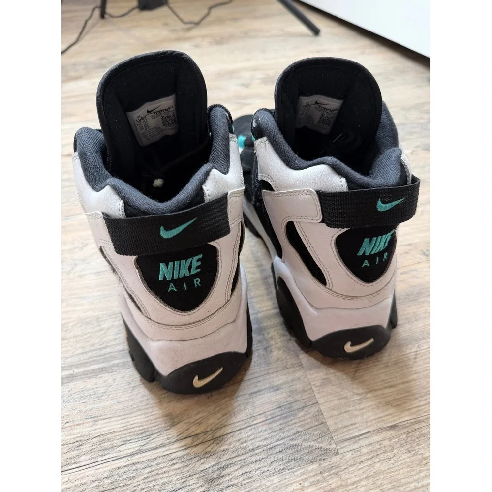 Nike Air Barrage Mid White Black Cabana Hyper Jade AT7847-001 Mens 11.5 Sneakers
